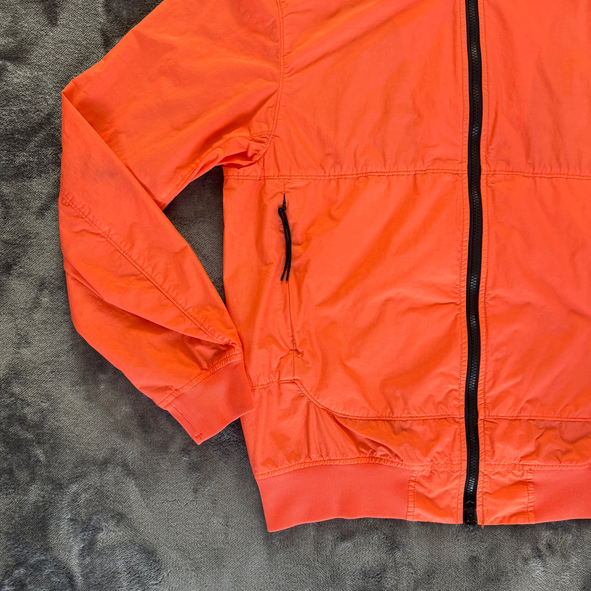 Stone Island Naslan Light Watro Hooded Jacket – Medium - Coral