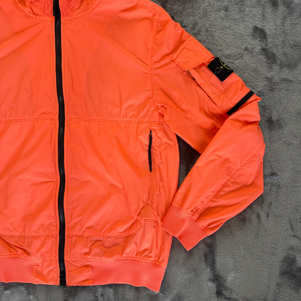 Stone Island Naslan Light Watro Hooded Jacket – Medium - Coral
