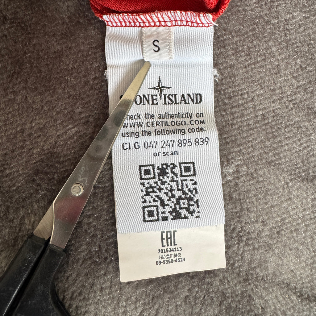 Stone Island Red Compass Logo T-Shirt - Small